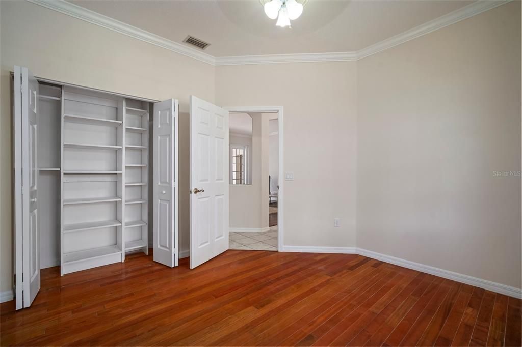 На продажу: $1,950,000 (7 спален, 5 ванн, 5250 Квадратных фут)