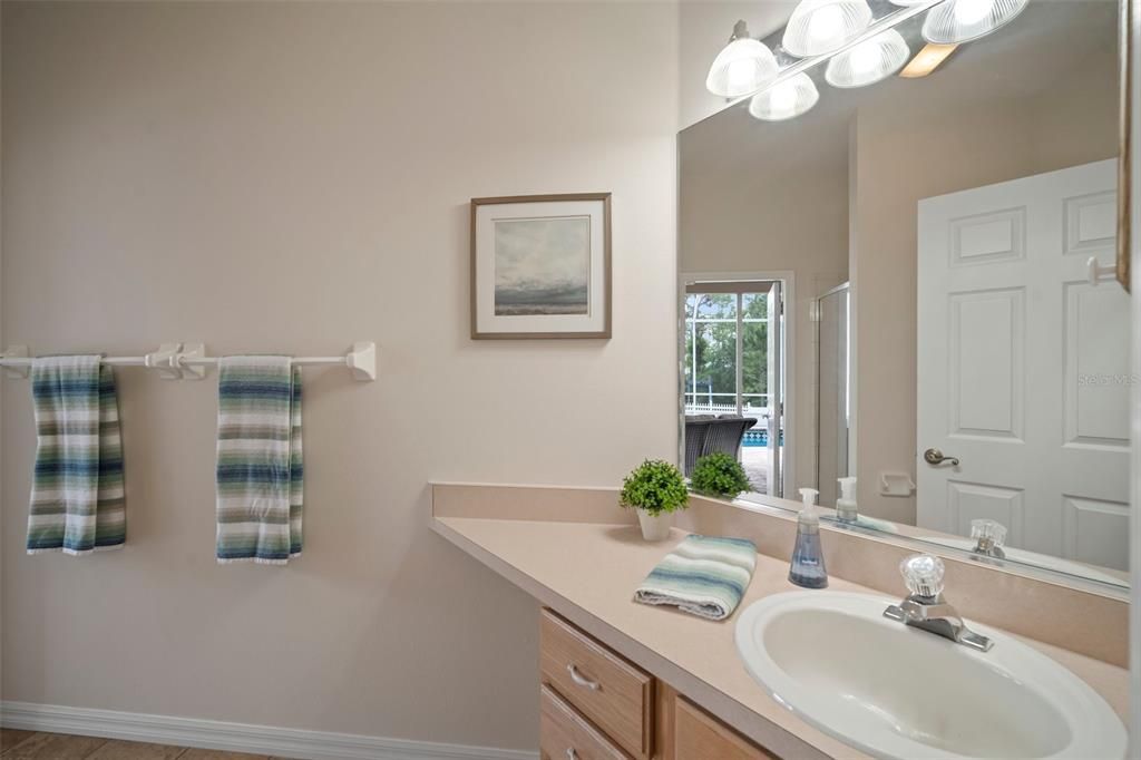 На продажу: $1,950,000 (7 спален, 5 ванн, 5250 Квадратных фут)