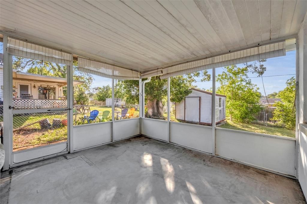 Под контрактом: $145,000 (2 спален, 1 ванн, 932 Квадратных фут)