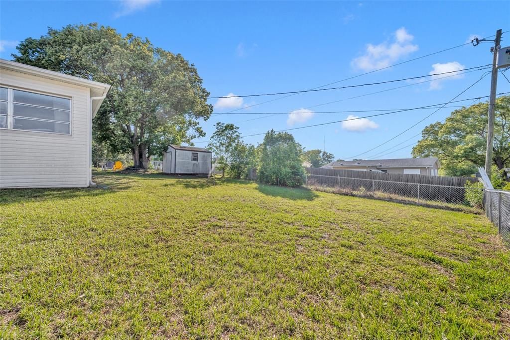 Под контрактом: $145,000 (2 спален, 1 ванн, 932 Квадратных фут)