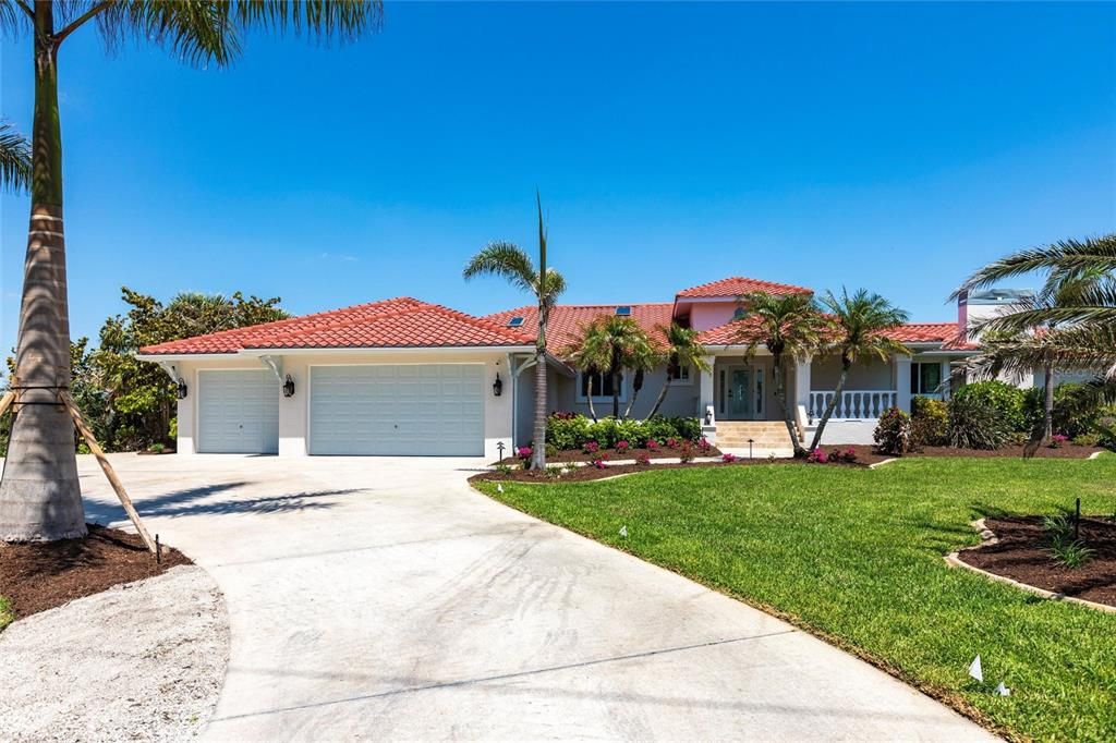 待售: $3,099,000 (5 贝兹, 3 浴室, 3211 平方英尺)