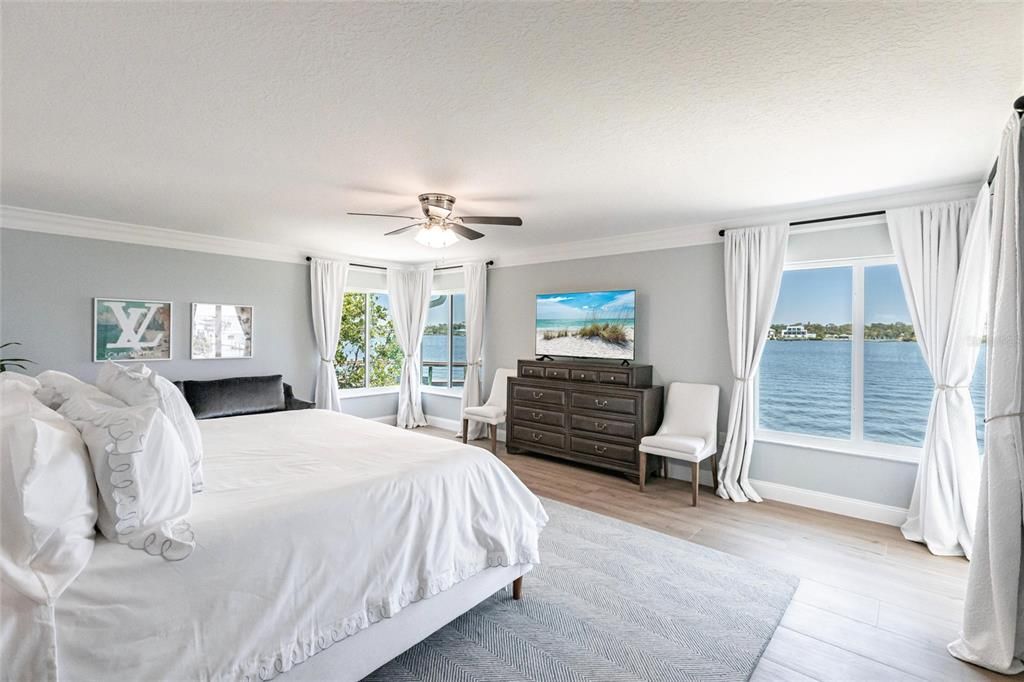 待售: $3,099,000 (5 贝兹, 3 浴室, 3211 平方英尺)