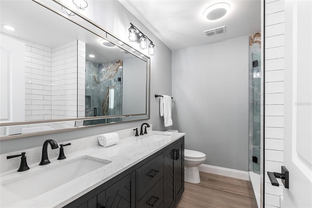 待售: $3,099,000 (5 贝兹, 3 浴室, 3211 平方英尺)