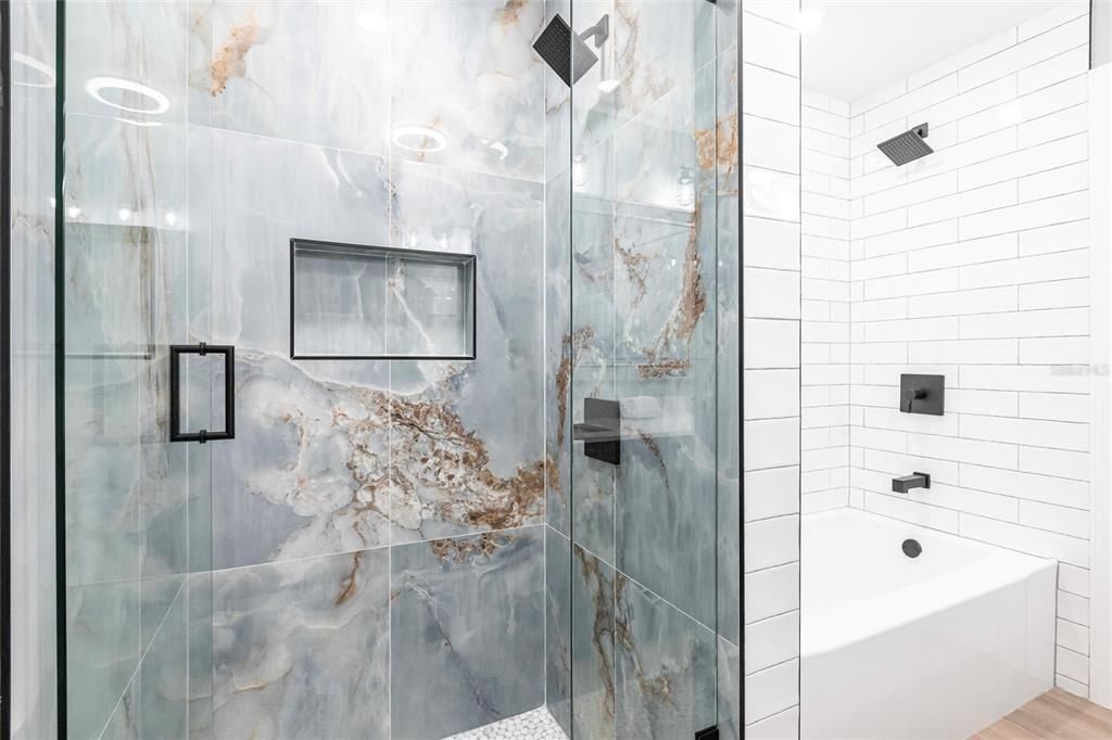 待售: $3,099,000 (5 贝兹, 3 浴室, 3211 平方英尺)