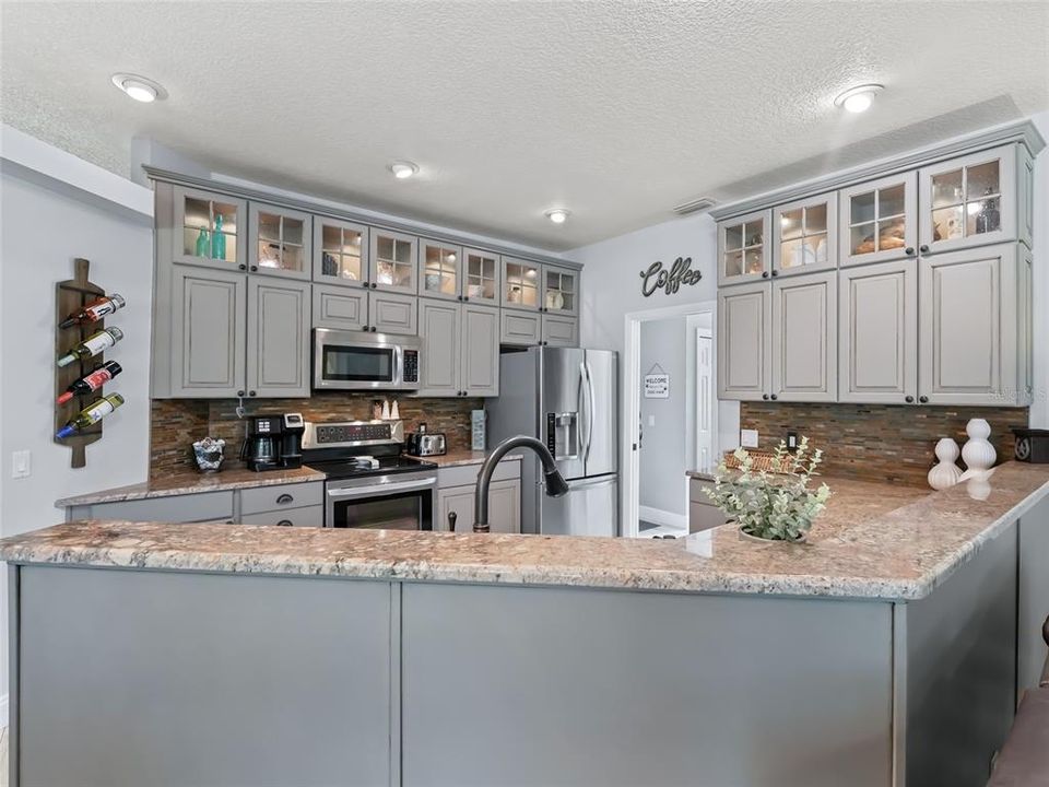 For Sale: $1,100,000 (3 beds, 2 baths, 2132 Square Feet)