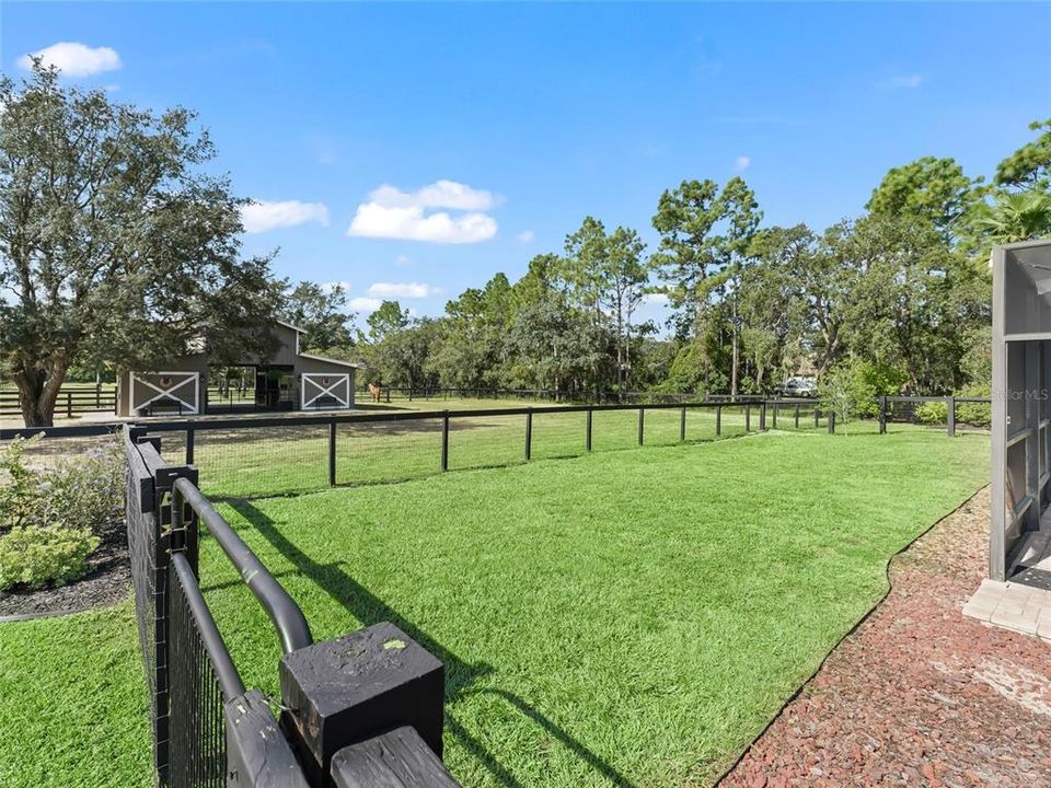 For Sale: $1,100,000 (3 beds, 2 baths, 2132 Square Feet)