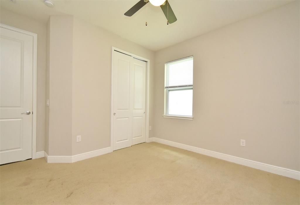 Activo con contrato: $574,000 (3 camas, 2 baños, 1709 Pies cuadrados)