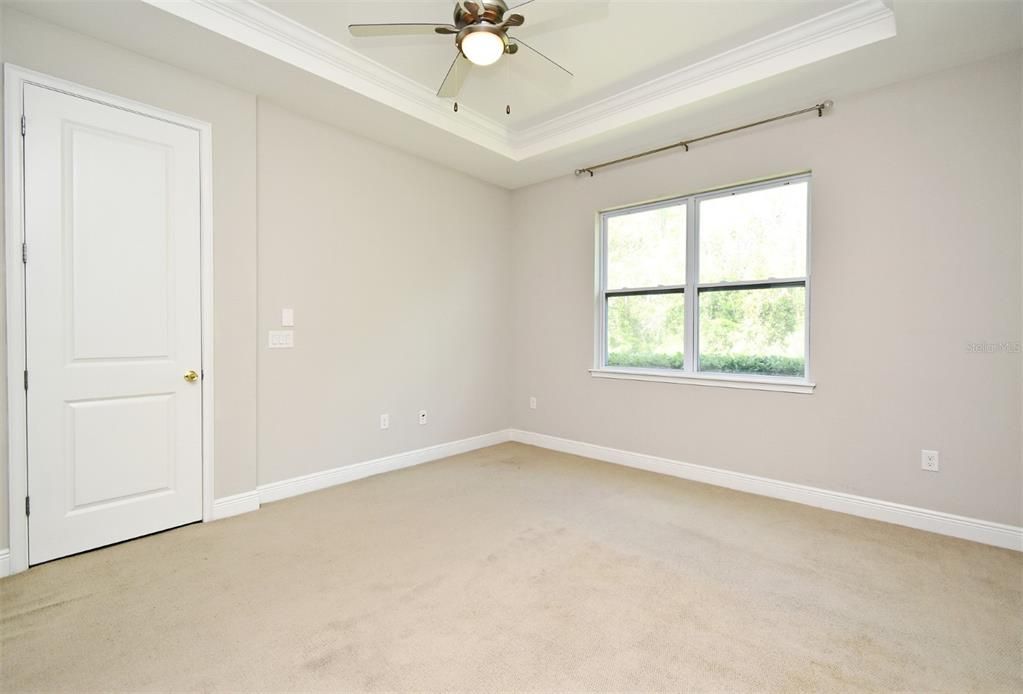 Activo con contrato: $574,000 (3 camas, 2 baños, 1709 Pies cuadrados)