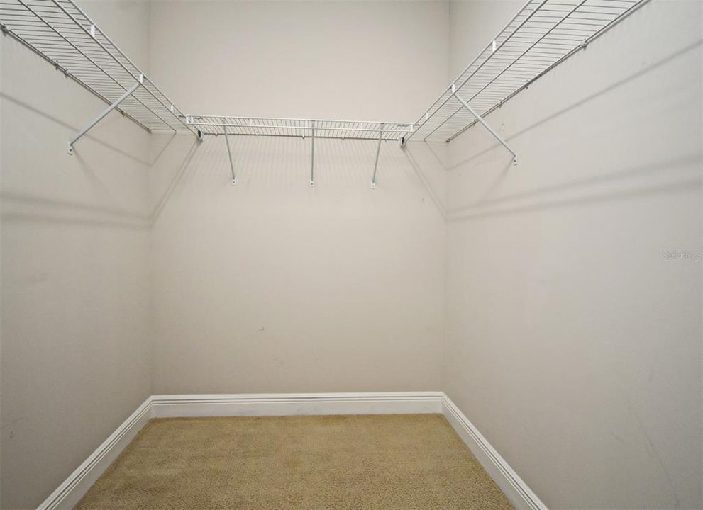 Activo con contrato: $574,000 (3 camas, 2 baños, 1709 Pies cuadrados)