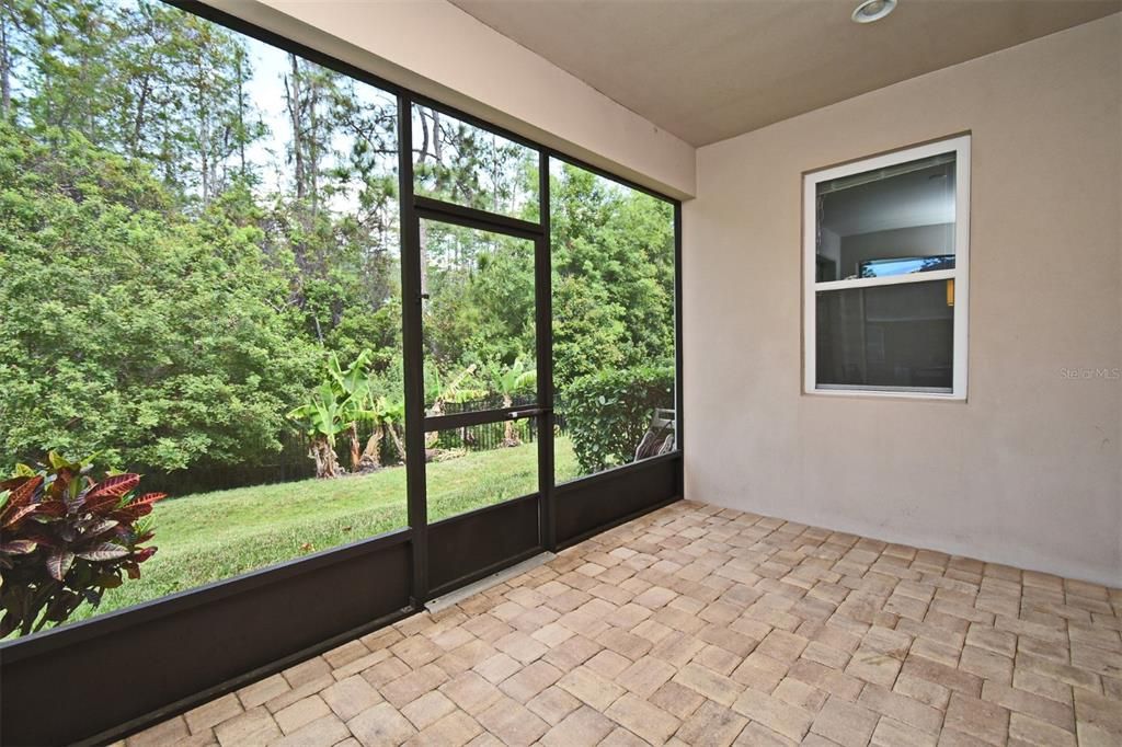 Activo con contrato: $574,000 (3 camas, 2 baños, 1709 Pies cuadrados)