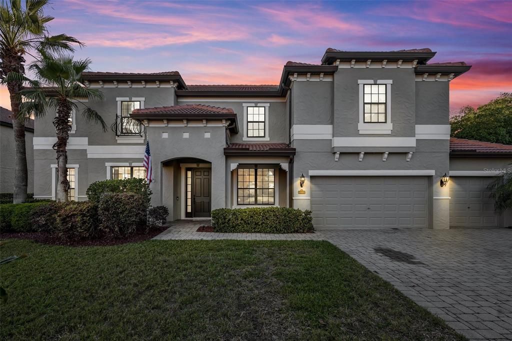 Recently Sold: $780,000 (6 beds, 5 baths, 5078 Square Feet)