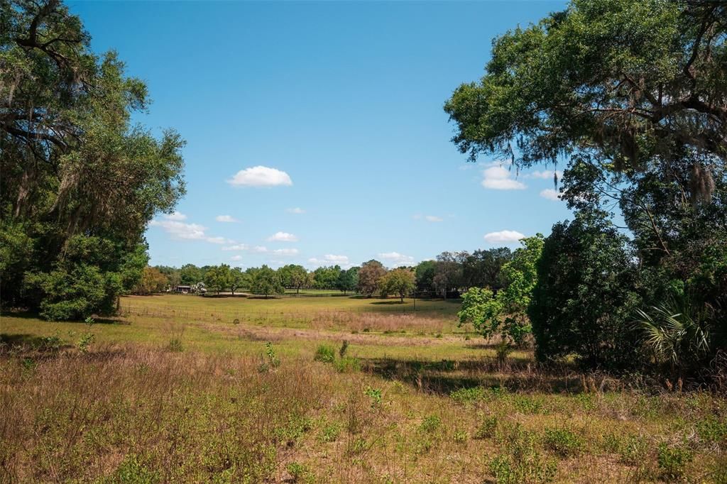 For Sale: $1,659,000 (21.18 acres)