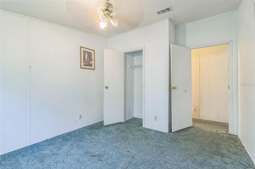 Active With Contract: $115,000 (4 beds, 2 baths, 2052 Square Feet)