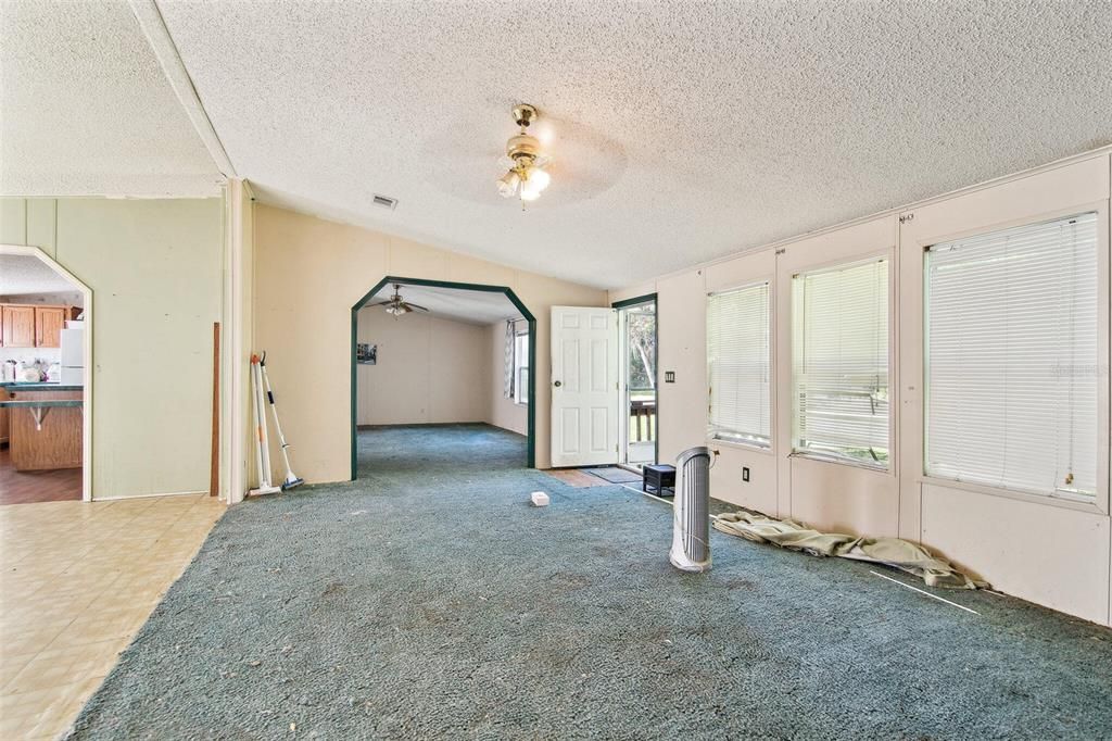 Active With Contract: $115,000 (4 beds, 2 baths, 2052 Square Feet)