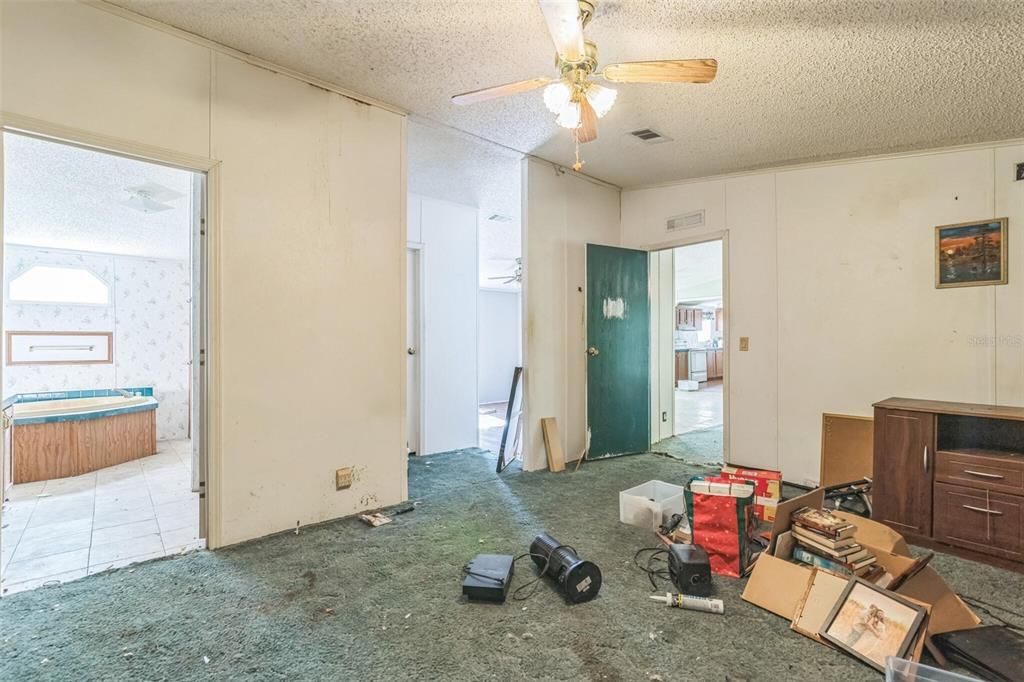 Active With Contract: $115,000 (4 beds, 2 baths, 2052 Square Feet)