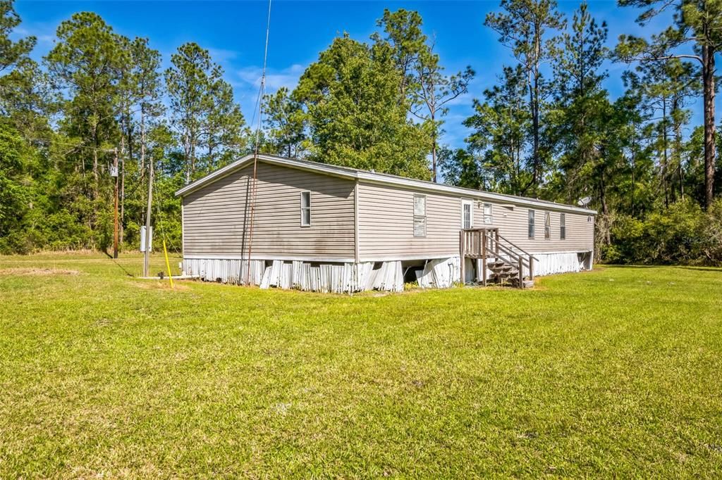 Active With Contract: $115,000 (4 beds, 2 baths, 2052 Square Feet)