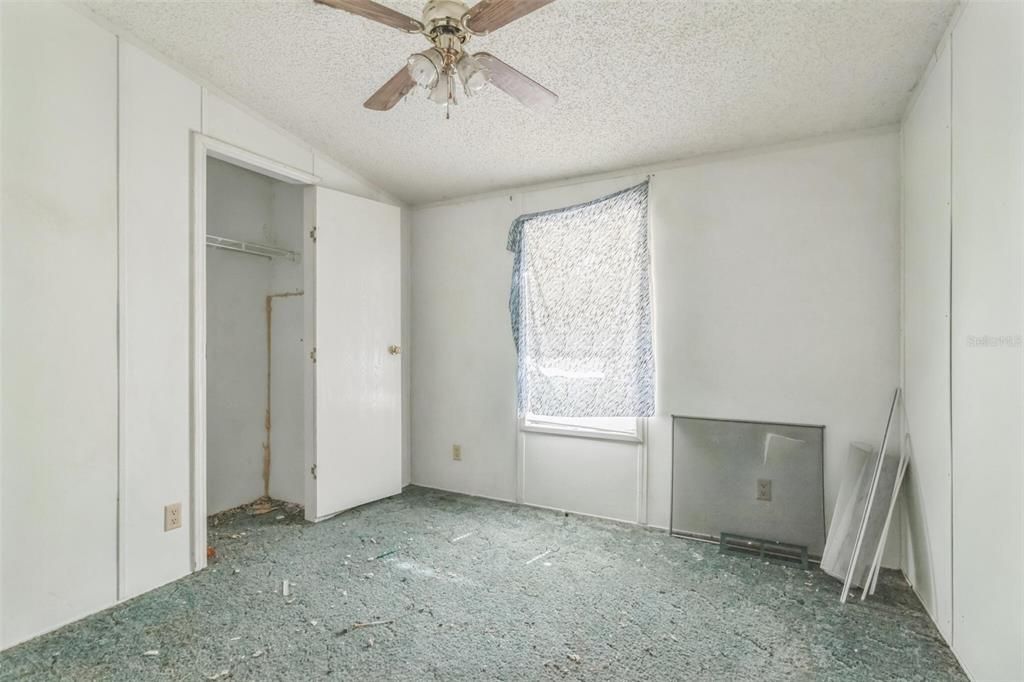 Active With Contract: $115,000 (4 beds, 2 baths, 2052 Square Feet)