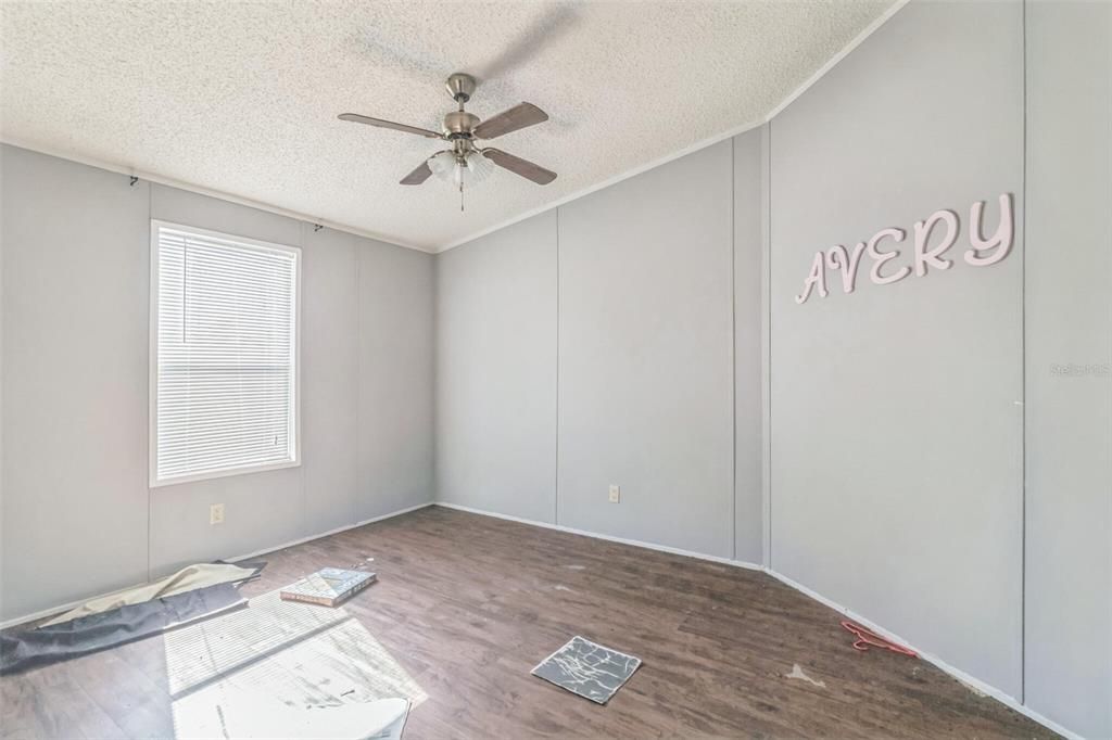 Active With Contract: $115,000 (4 beds, 2 baths, 2052 Square Feet)
