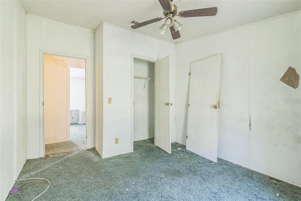 Active With Contract: $115,000 (4 beds, 2 baths, 2052 Square Feet)