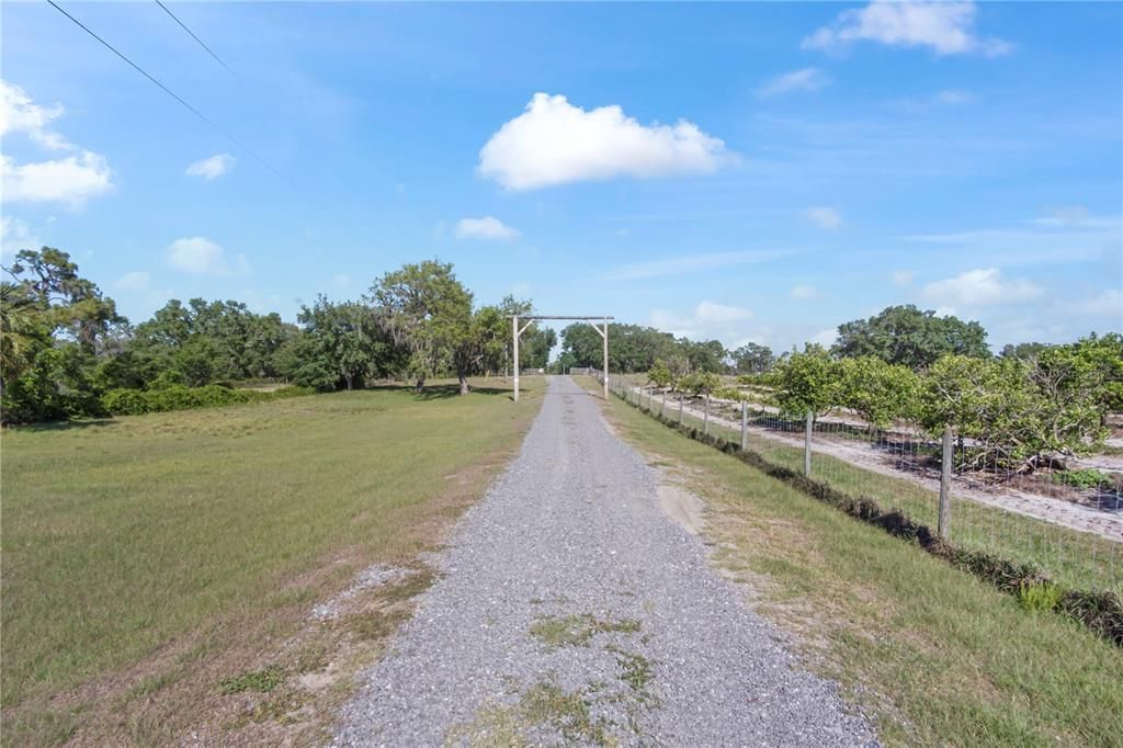 For Rent: $3,595 (4 beds, 2 baths, 2304 Square Feet)