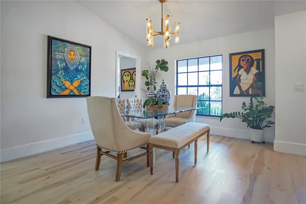 For Rent: $3,595 (4 beds, 2 baths, 2304 Square Feet)