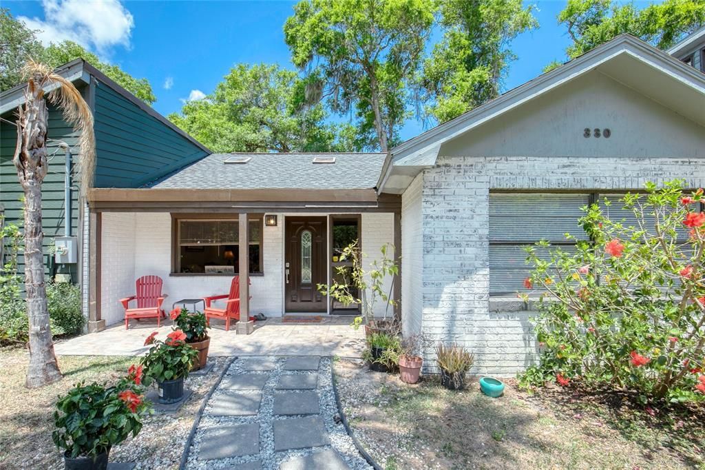 En Venta: $529,900 (4 camas, 3 baños, 2295 Pies cuadrados)