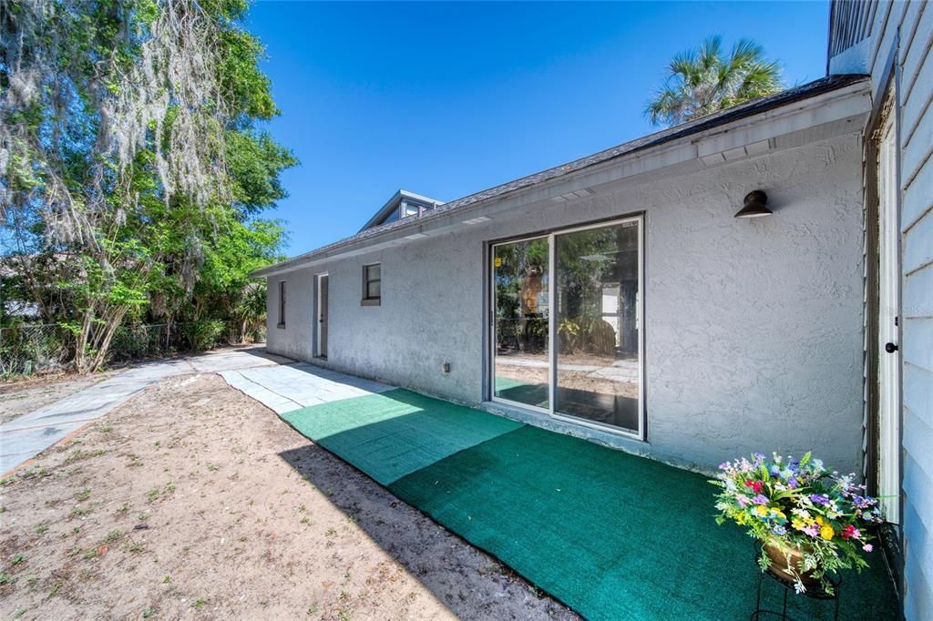 En Venta: $529,900 (4 camas, 3 baños, 2295 Pies cuadrados)