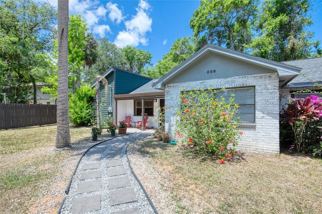 En Venta: $529,900 (4 camas, 3 baños, 2295 Pies cuadrados)