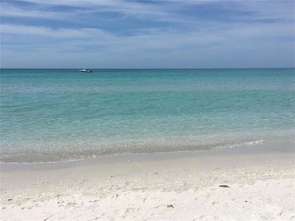 En Venta: $46,000 (0.45 acres)