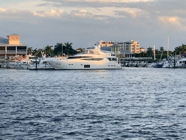 En Venta: $46,000 (0.45 acres)