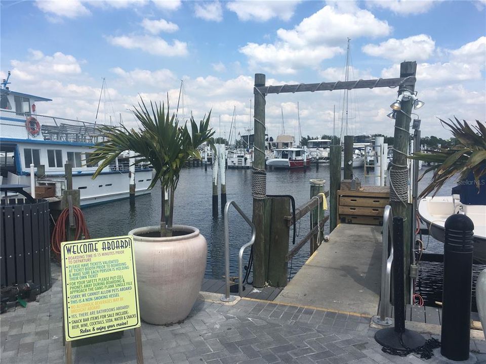 En Venta: $46,000 (0.45 acres)