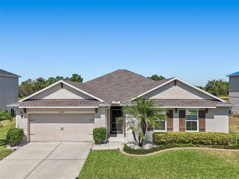 最近售出: $349,900 (4 贝兹, 2 浴室, 2368 平方英尺)