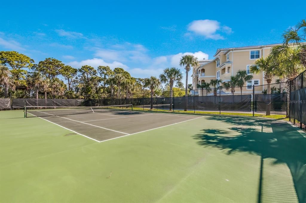 For Sale: $279,000 (3 beds, 2 baths, 1758 Square Feet)