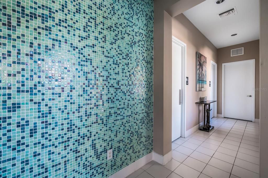 For Sale: $279,000 (3 beds, 2 baths, 1758 Square Feet)