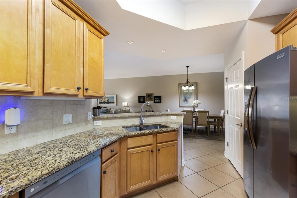 For Sale: $279,000 (3 beds, 2 baths, 1758 Square Feet)