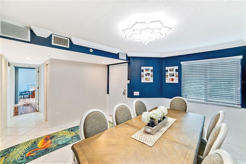 For Sale: $495,000 (3 beds, 2 baths, 1563 Square Feet)