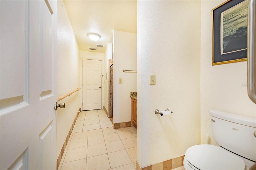 En Venta: $1,200,000 (4 camas, 4 baños, 3788 Pies cuadrados)