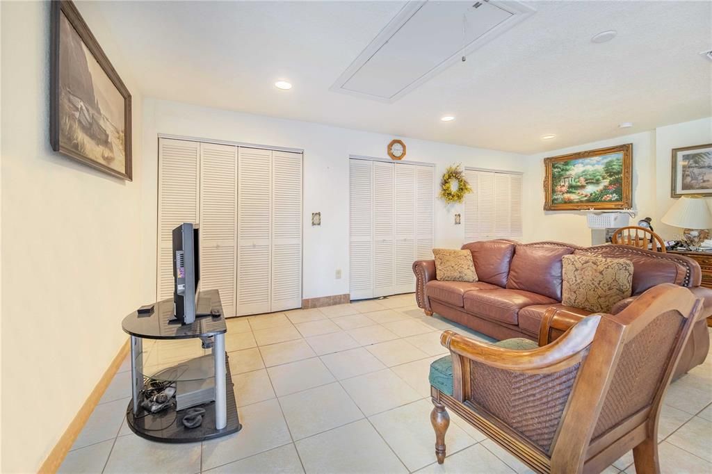 En Venta: $1,200,000 (4 camas, 4 baños, 3788 Pies cuadrados)