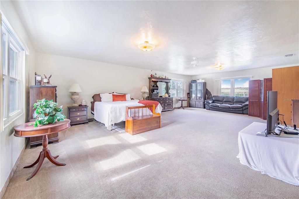 En Venta: $1,200,000 (4 camas, 4 baños, 3788 Pies cuadrados)