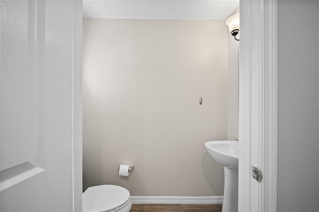 En Renta: $2,050 (3 camas, 2 baños, 1670 Pies cuadrados)