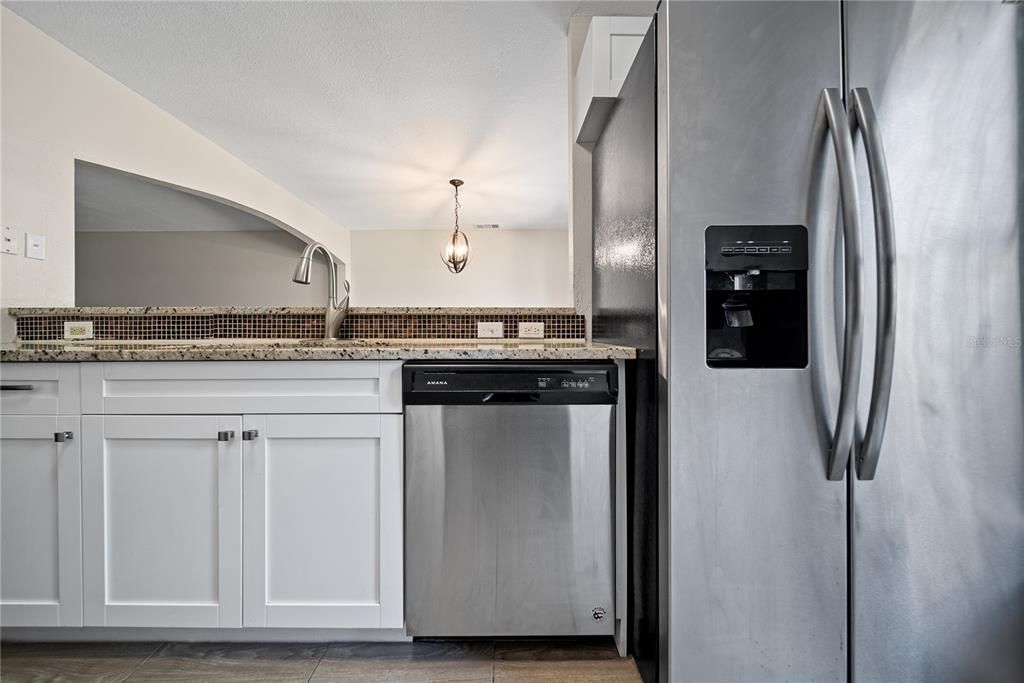 En Renta: $2,050 (3 camas, 2 baños, 1670 Pies cuadrados)