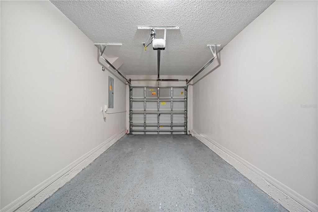 En Renta: $2,050 (3 camas, 2 baños, 1670 Pies cuadrados)