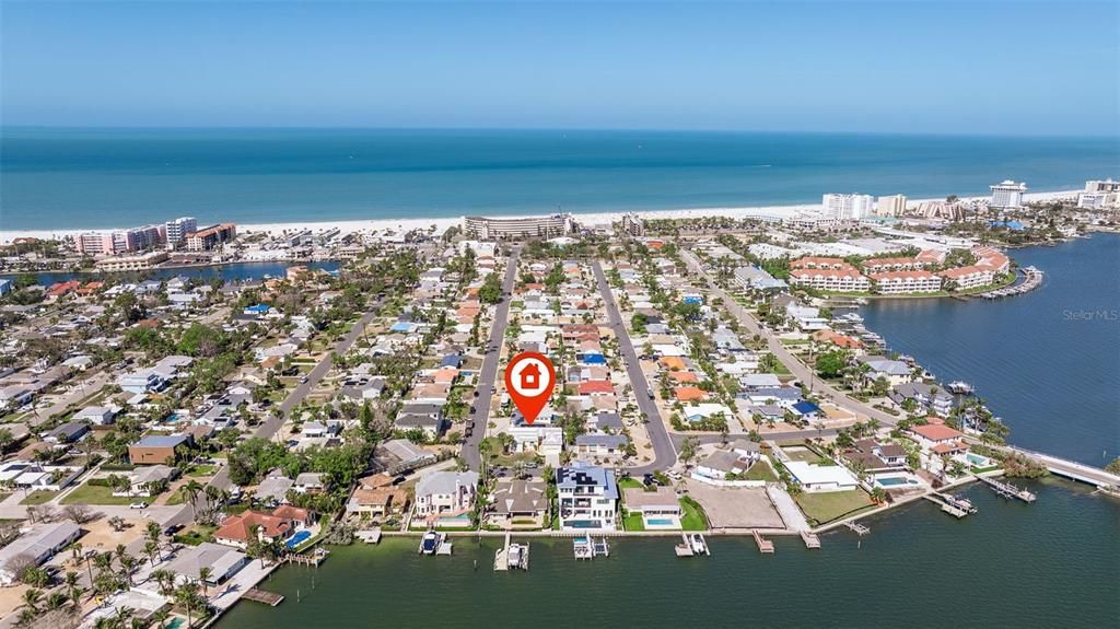 For Sale: $699,000 (4 beds, 3 baths, 2124 Square Feet)