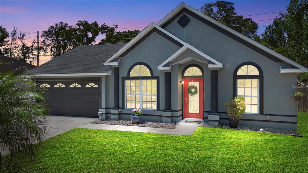 Recently Sold: $360,000 (3 beds, 2 baths, 1238 Square Feet)