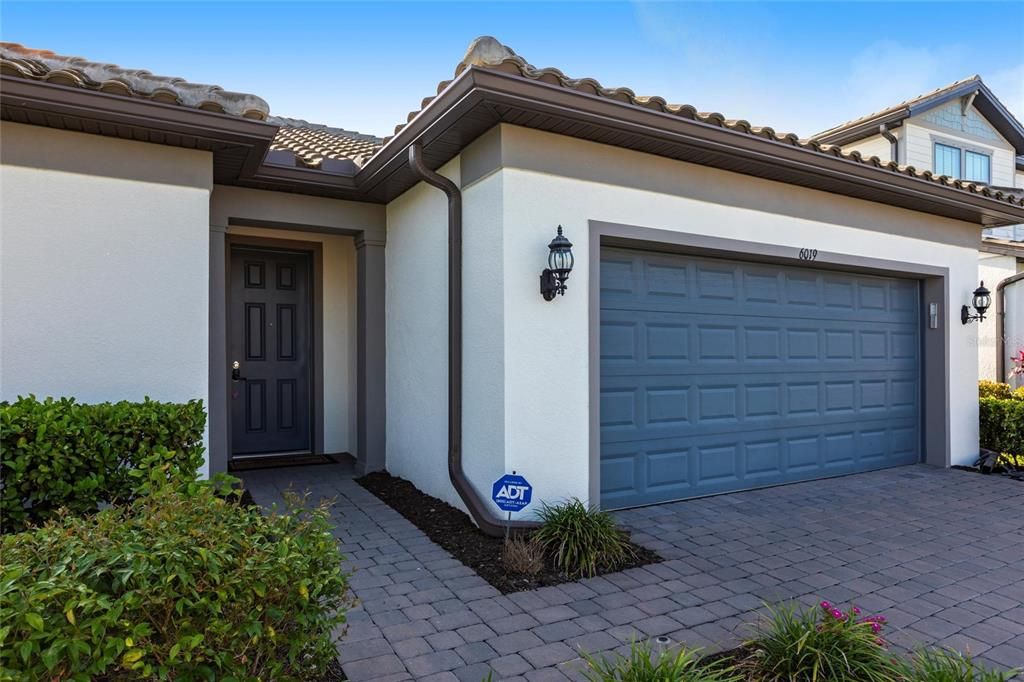 Active With Contract: $4,200 (4 beds, 2 baths, 2054 Square Feet)