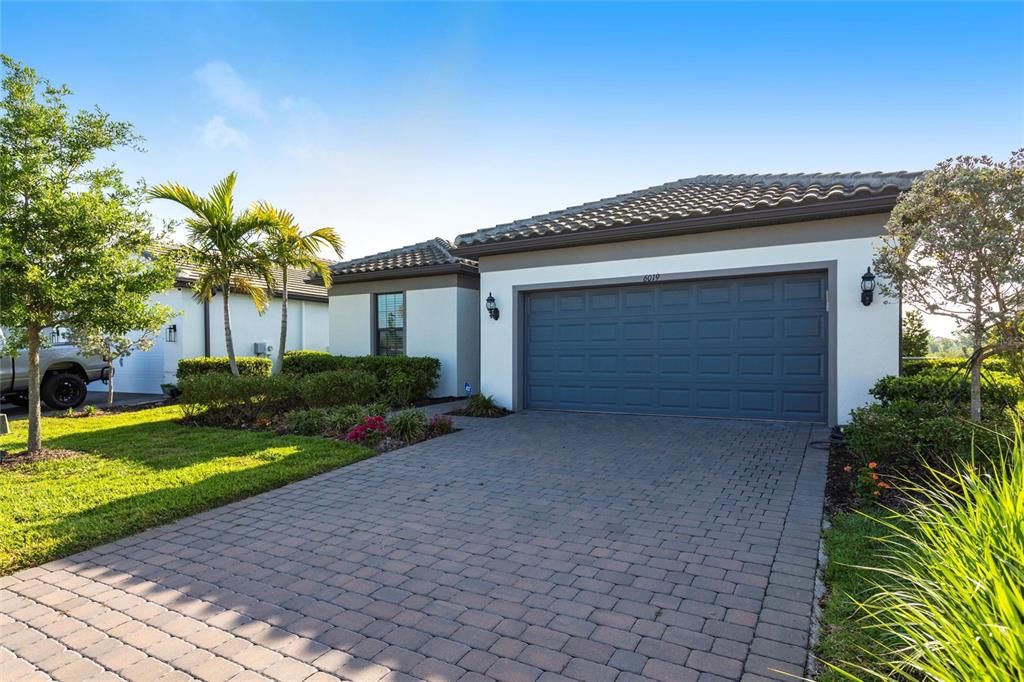 Active With Contract: $4,200 (4 beds, 2 baths, 2054 Square Feet)