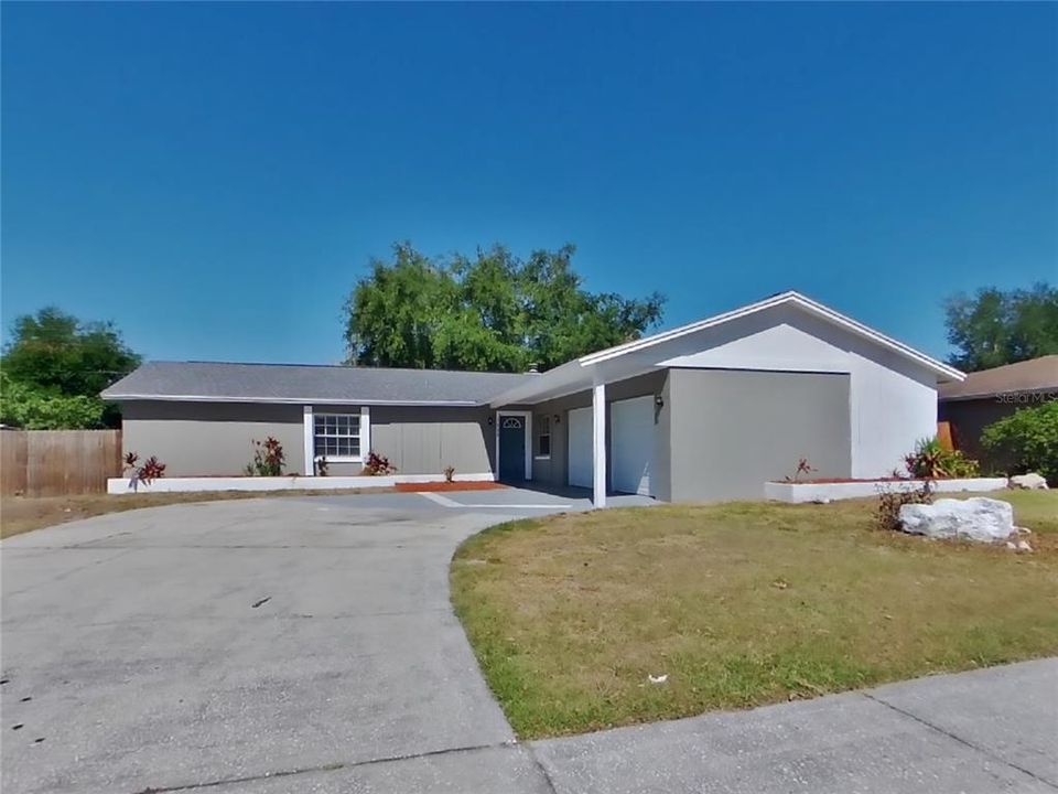 最近租的: $2,189 (4 贝兹, 2 浴室, 1719 平方英尺)