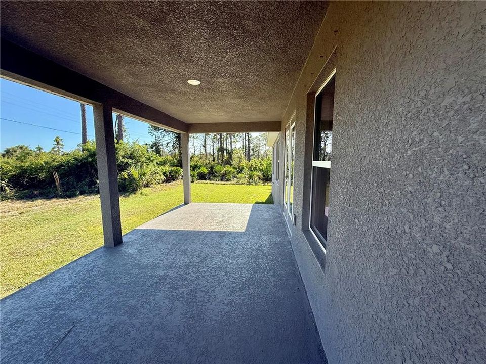 For Sale: $341,250 (4 beds, 2 baths, 1755 Square Feet)