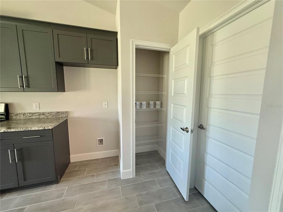 For Sale: $341,250 (4 beds, 2 baths, 1755 Square Feet)