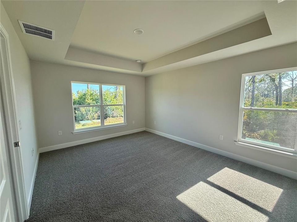 For Sale: $341,250 (4 beds, 2 baths, 1755 Square Feet)